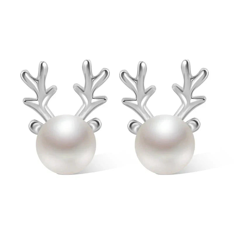 Reindeer Pearl Stud Earrings™