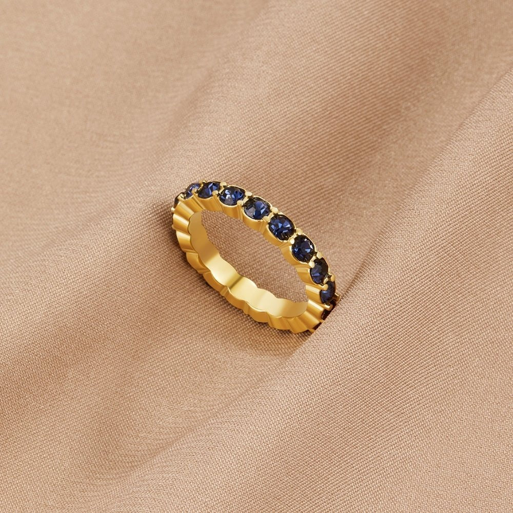 Sapphire Beauty 18k Crystal Ring