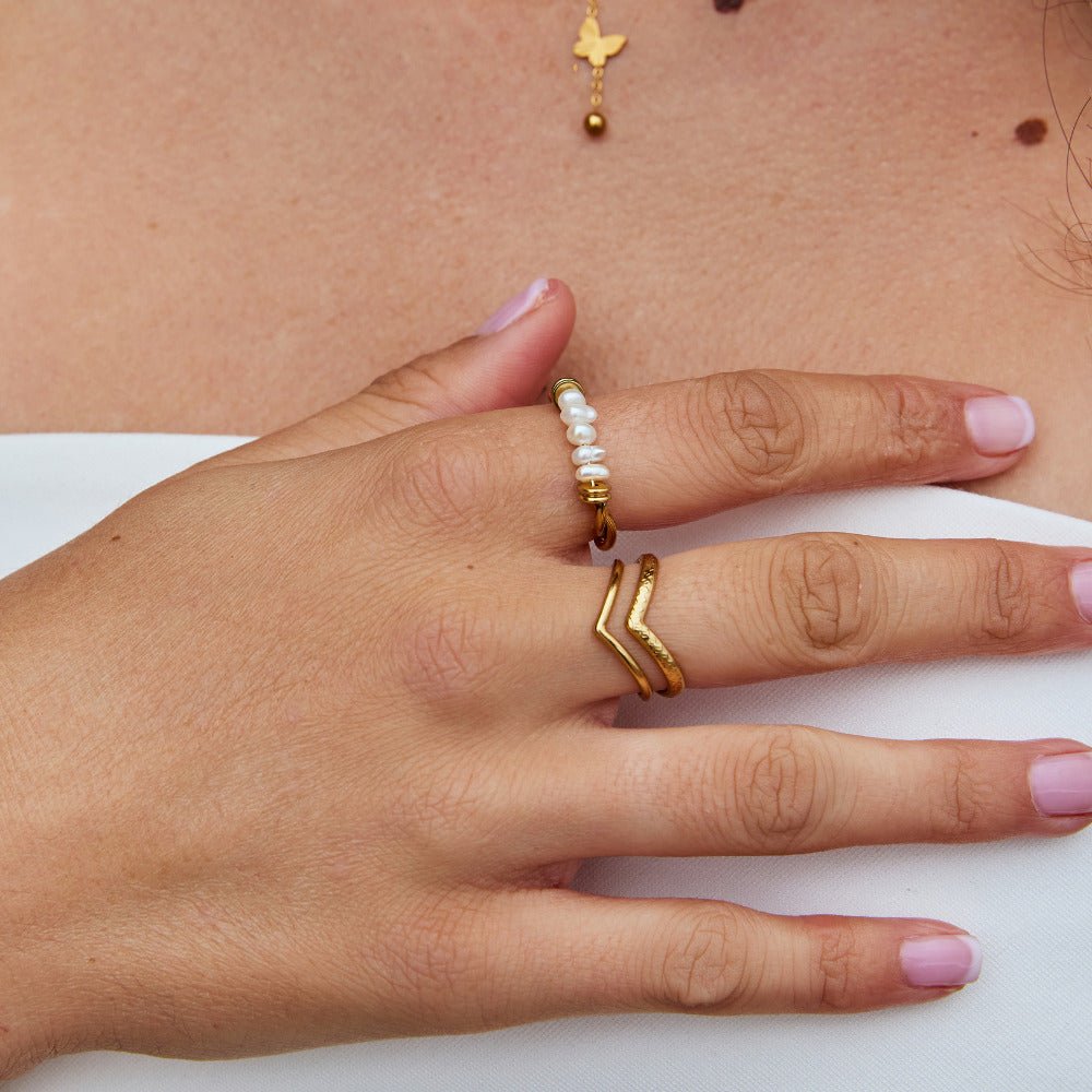 Twisted Classic Freshwater Pearl Ring