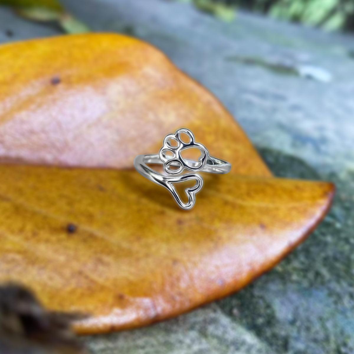 Adjustable Paw & Heart Ring™ – Stainless Steel