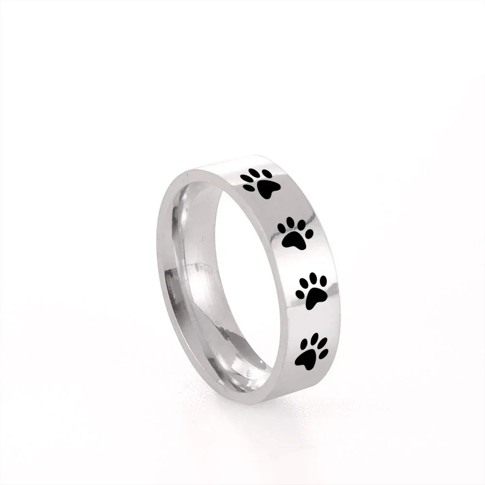 Handcrafted Paw Print Ring in Stainless Steel™