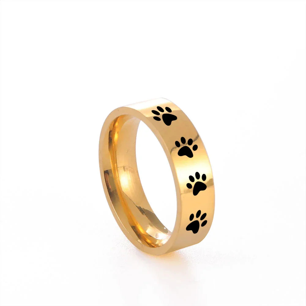 Handcrafted Paw Print Ring in Stainless Steel™