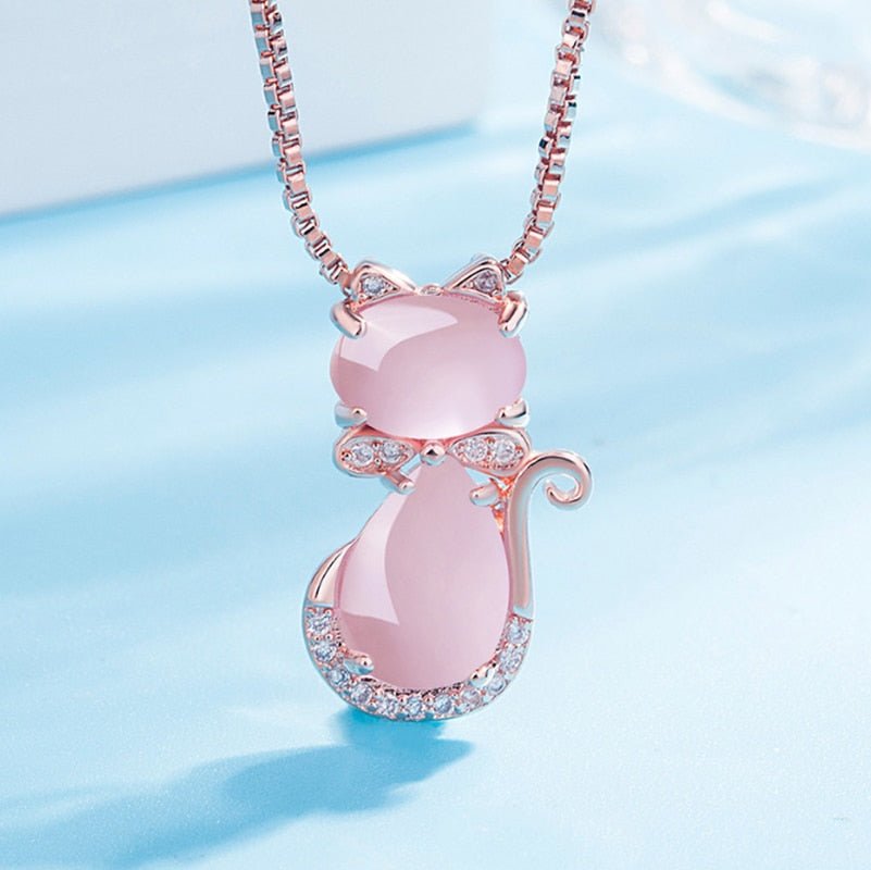 Pink stone lovely cat necklace with zircon™
