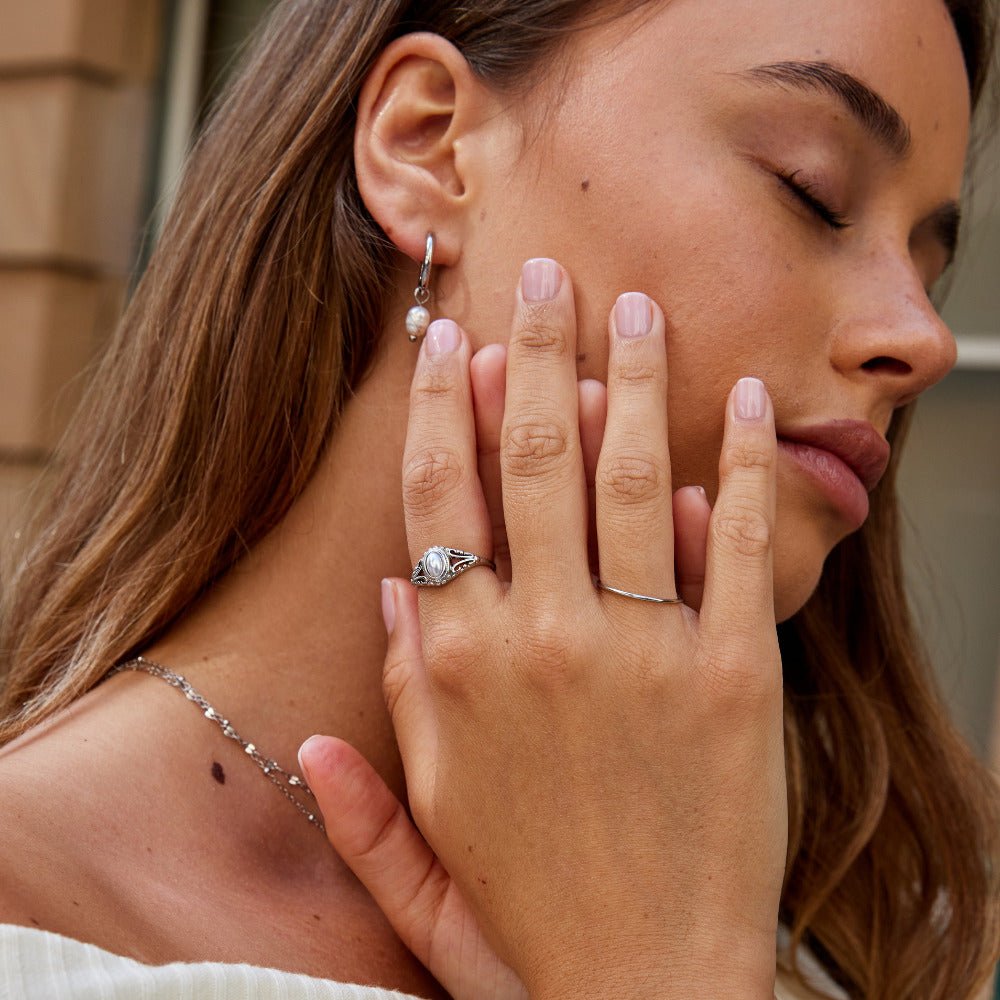Silver Vintage Royal Pearl Ring