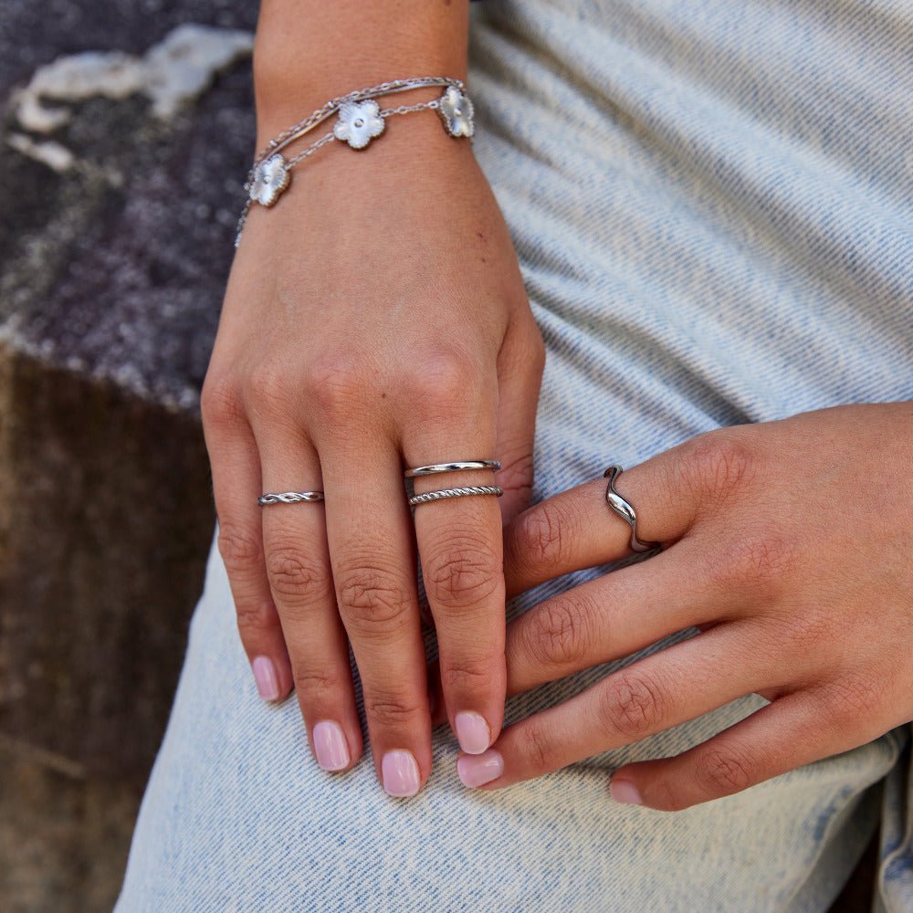 Twisted Tyra Silver Ring