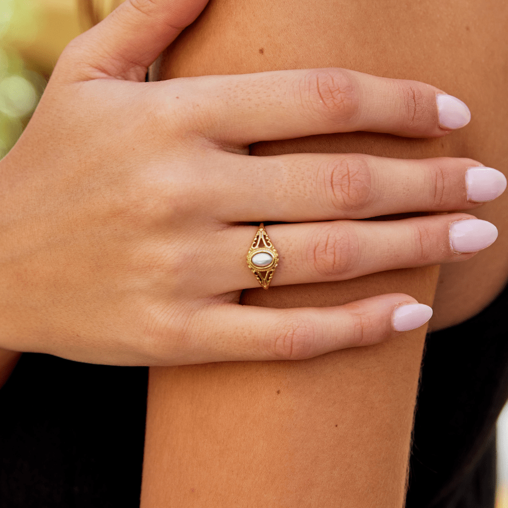 Vintage Royal Pearl Ring